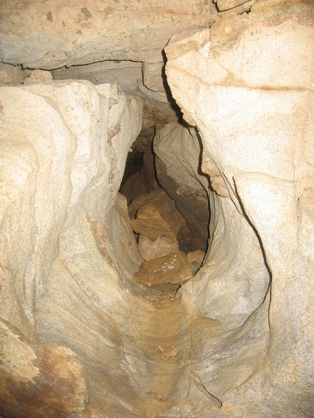 Side passage in P. Lake Cave.