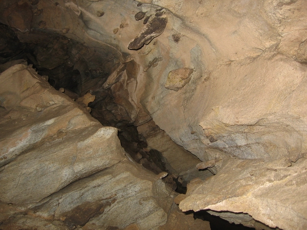 P. Lake Cave in Ontario.