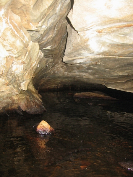 Mervyn Cave in Ontario.