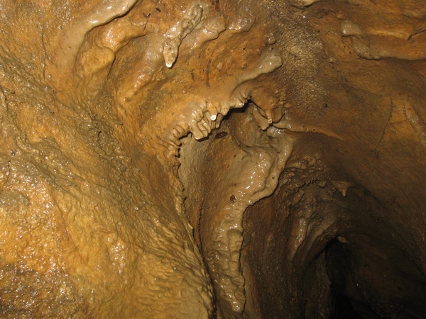 Wet Feet Cave formations.